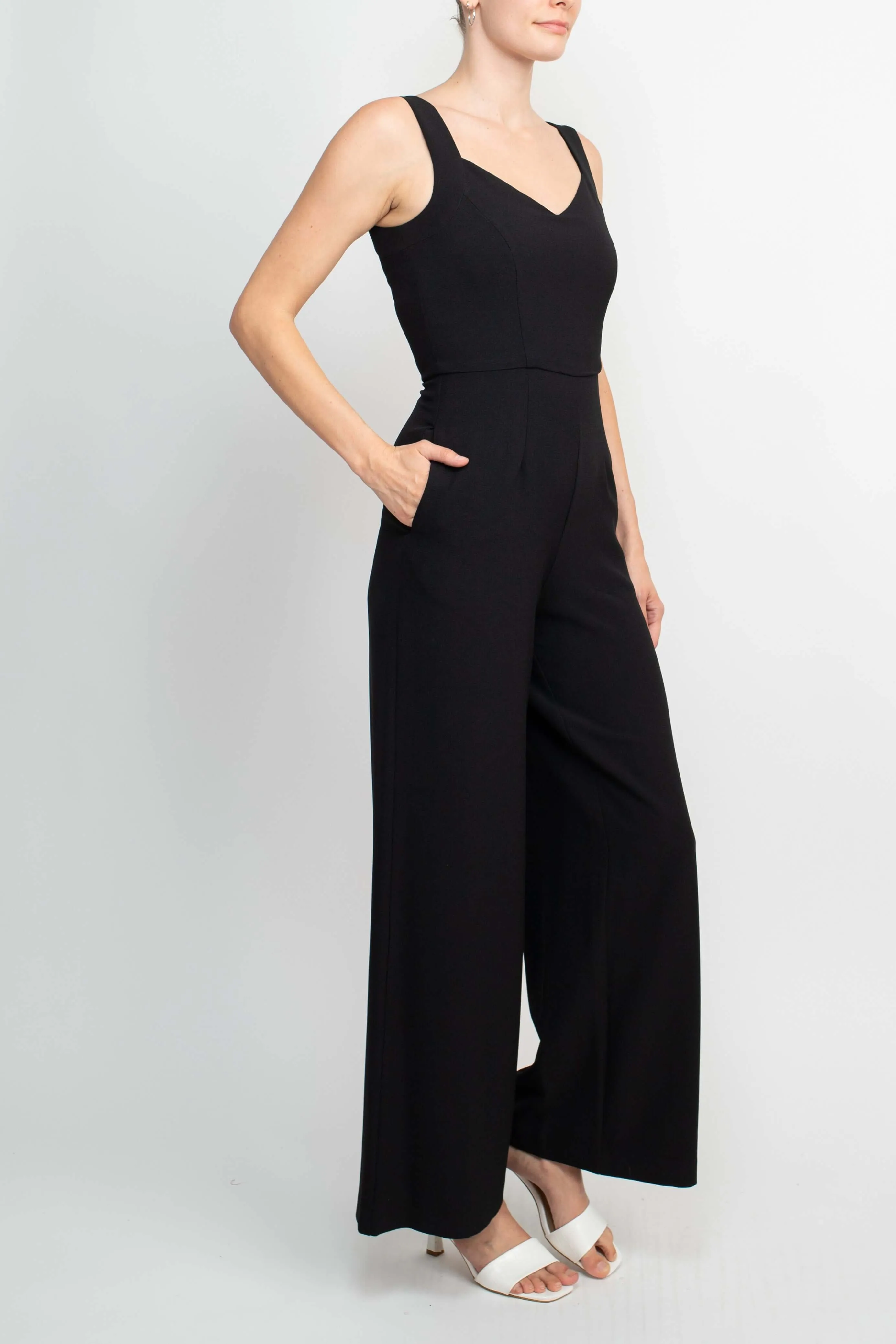 Donna Ricco V-Neck Sleeveless Zipper Back Pockets Solid Crepe Jumpsuit